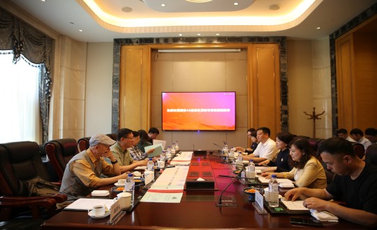 2024年7月9日，，，，，，国家4A级景区复核专家组一行莅临旅馆公司举行复核事情_副本.jpg